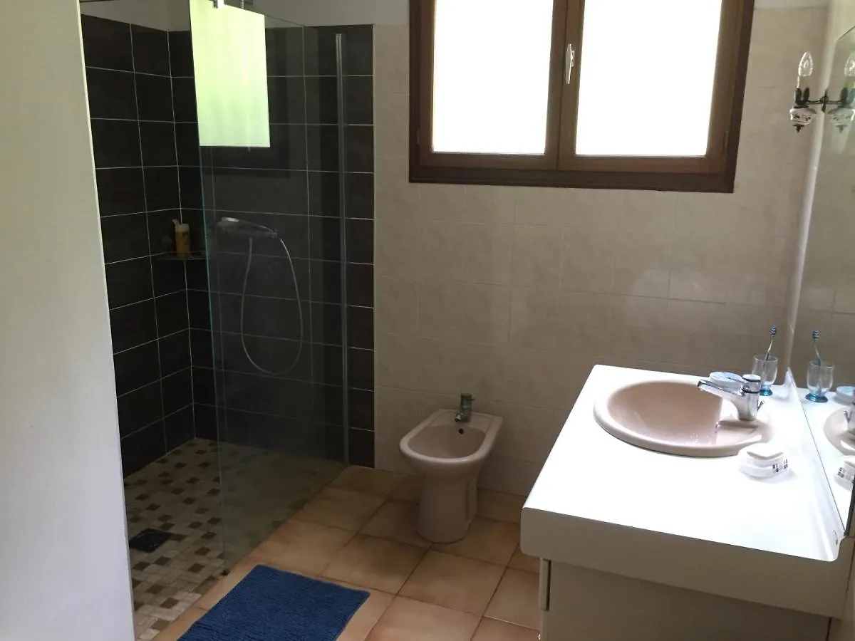 Agreable Chambre Chez Stanislas Cordes-sur-Ciel